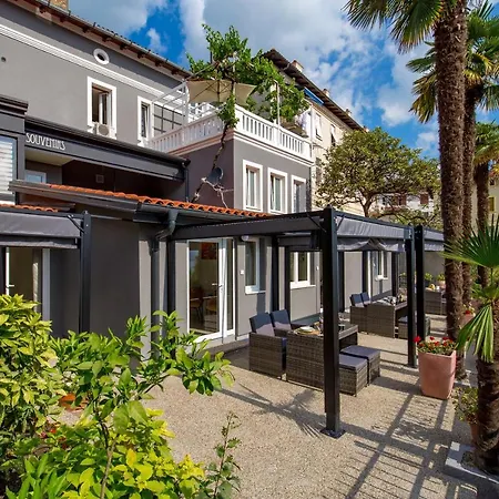 Villa Clara Lovran Exterior photo